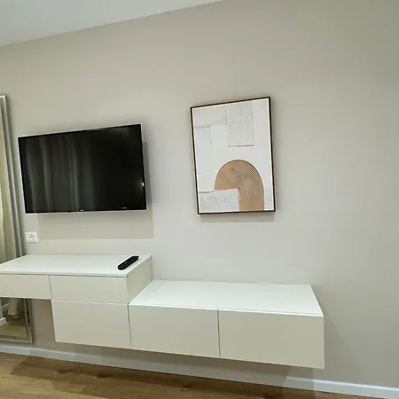 Emm's Central Apartment